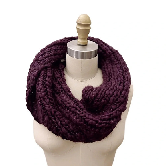 Saks Fifth Avenue Blackberry Knit Circle Scarf Metallic - Picture 1 of 5